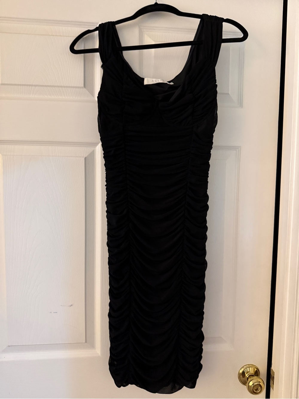 ASTR Black Ruched Midi Dress
